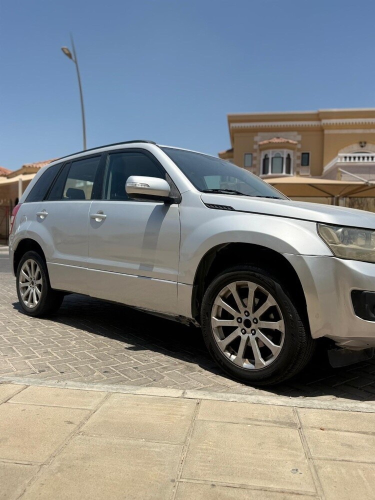 Suzuki grand Vitara 2015 - 4