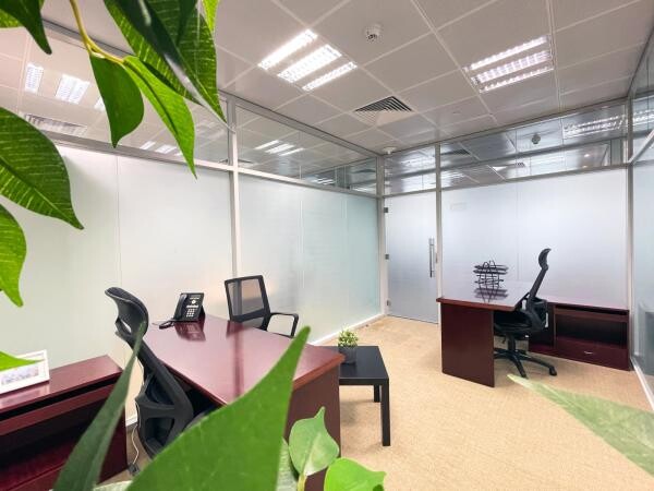 PREMIUM PRIVATE OFFICE FOR RENT - 2