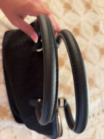  Pre-Loved Authentic DKNY Classics - 3