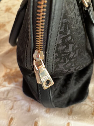  Pre-Loved Authentic DKNY Classics - 4