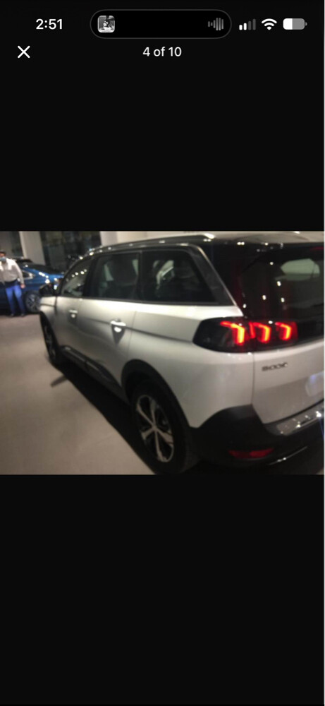Peugeot 5008 2022 new 2000km only  - 4