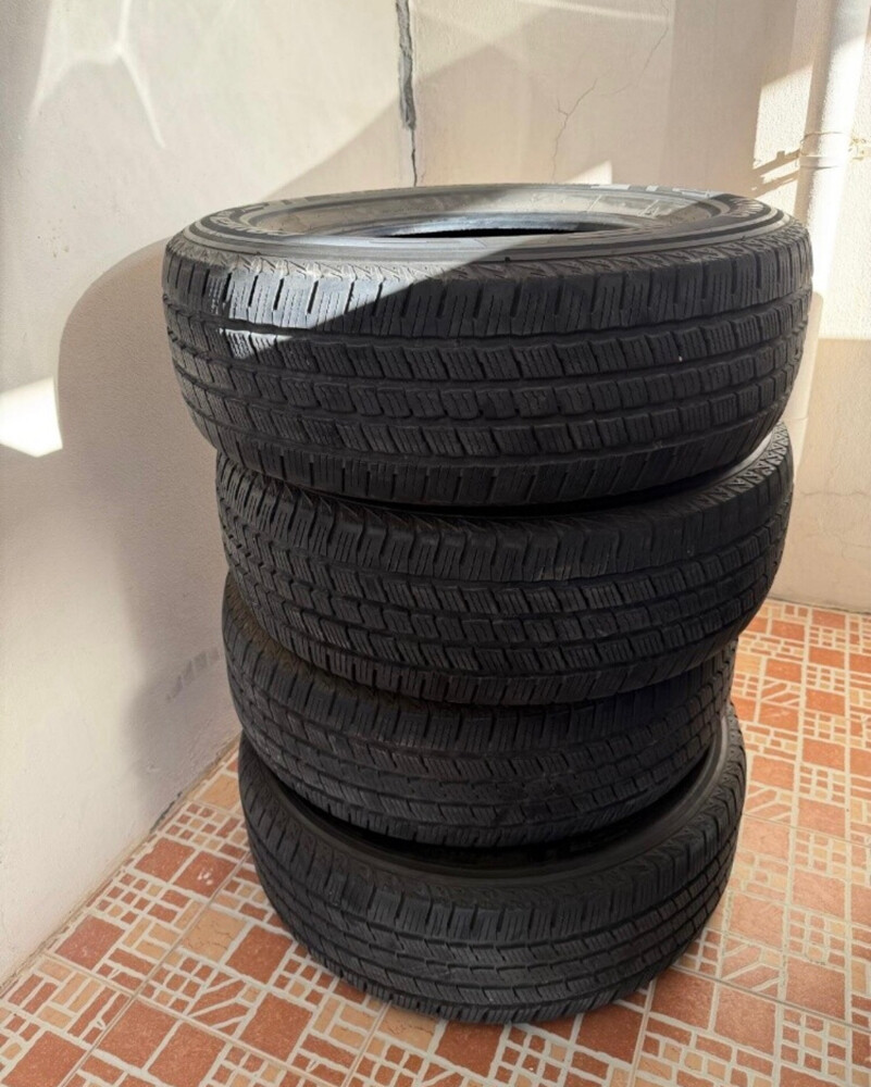    tire comho   - 3