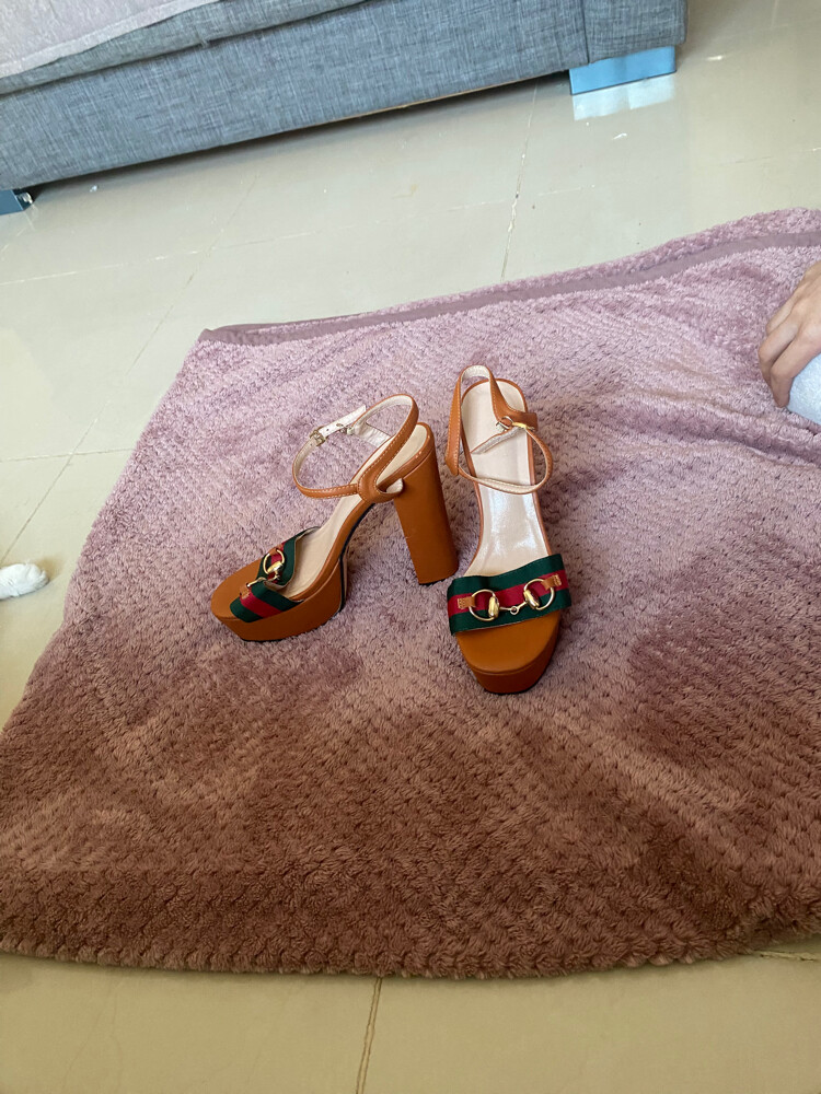 حذاء غوتشي - 6