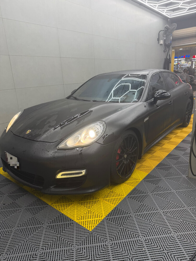 للبيع فقط بورش بانميرا 2011 - 3