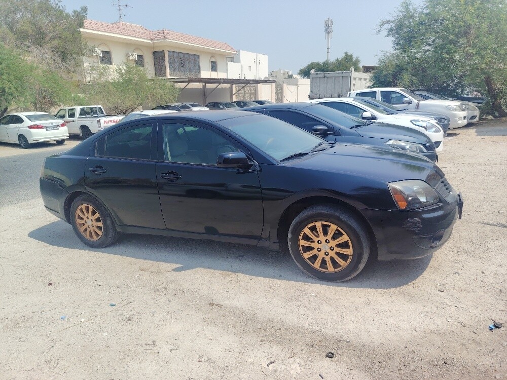 Mitsubishi Galant Japani 2008 - 4