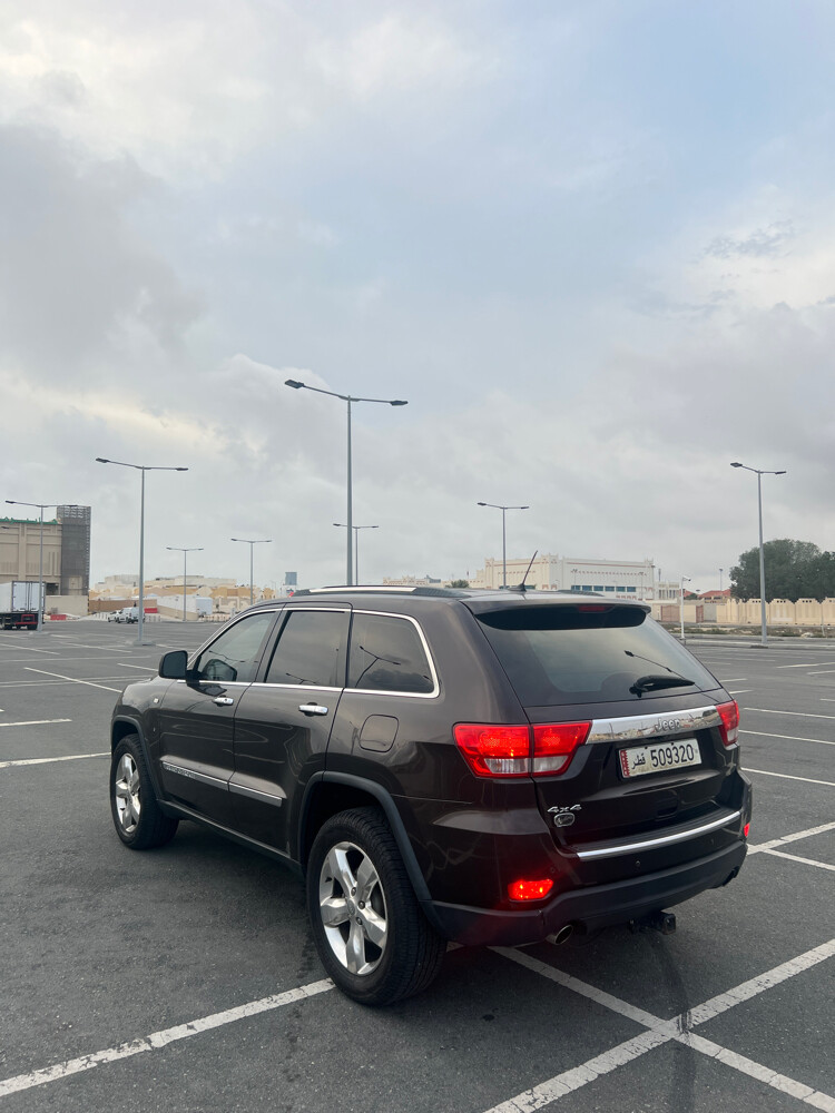 JEEP GRANDCHEROKEE OVERLAND - 3