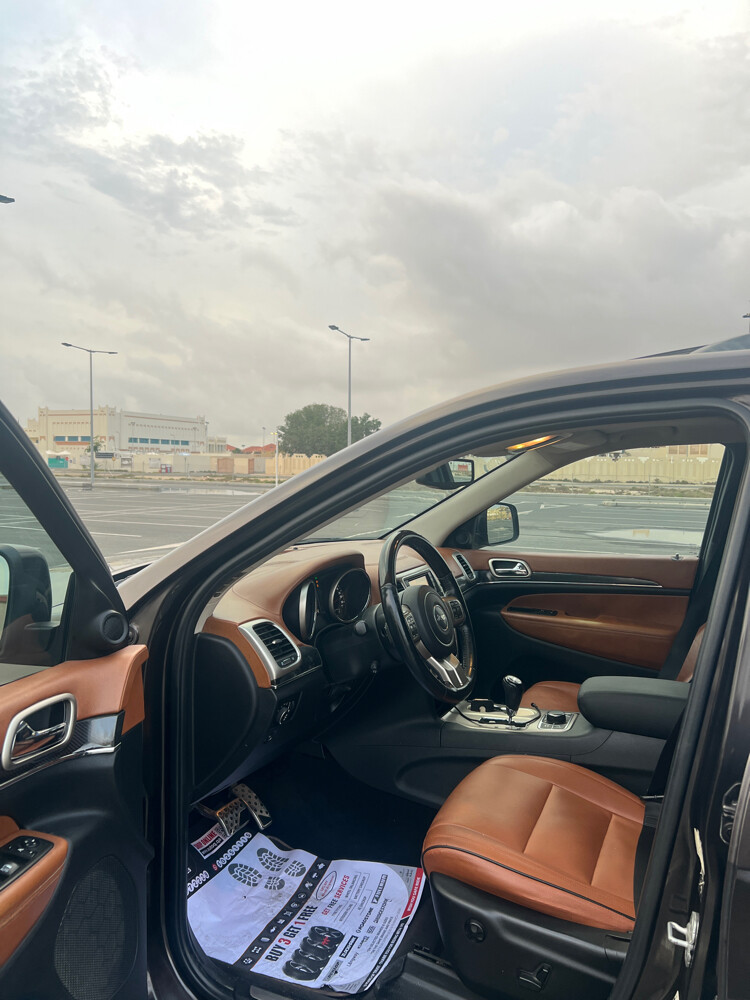 JEEP GRANDCHEROKEE OVERLAND - 5