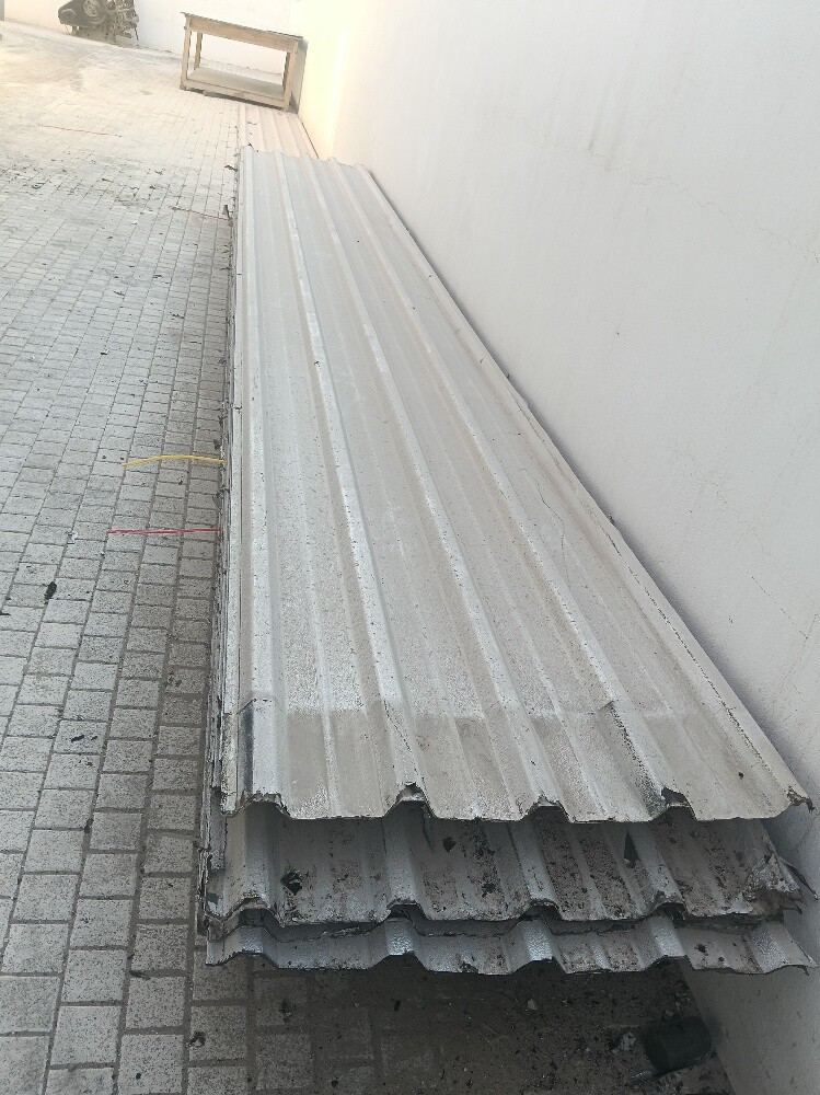 Used Italian corrugated metal sheet - 11