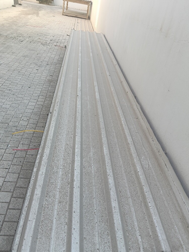 Used Italian corrugated metal sheet - 9