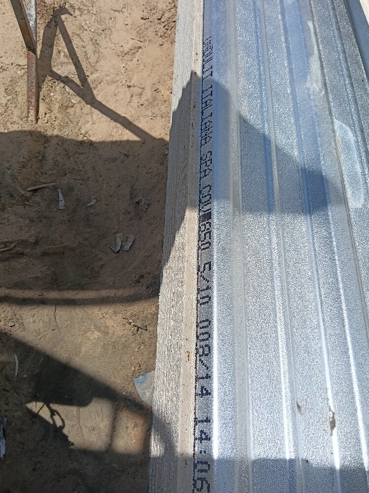 Used Italian corrugated metal sheet - 1