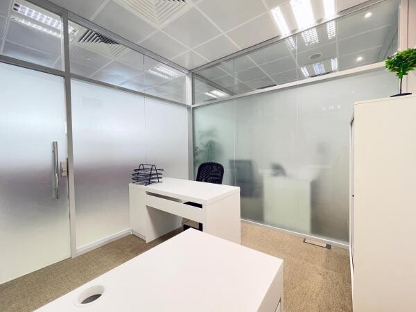 PREMIUM PRIVATE OFFICE FOR RENT - 2
