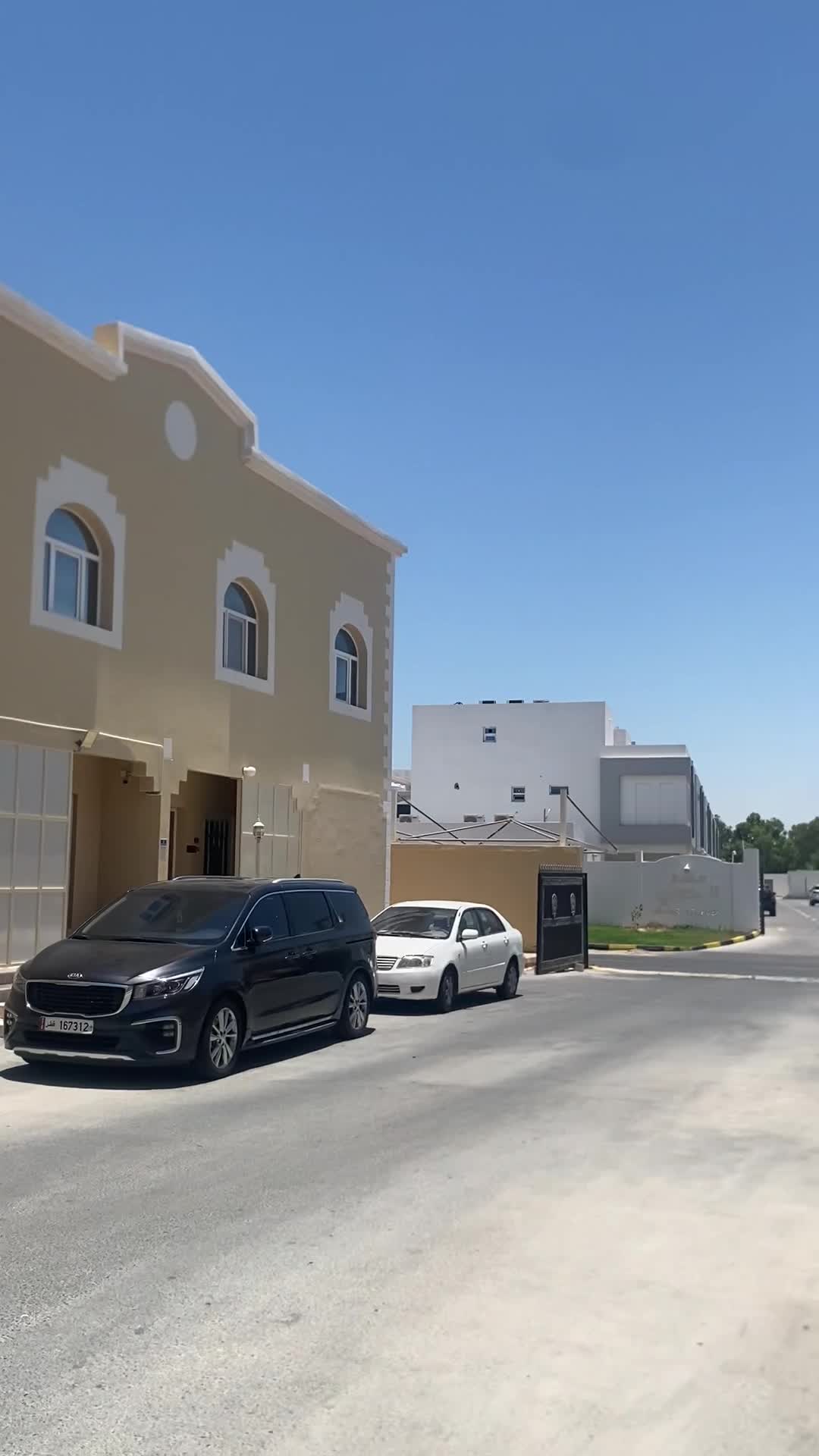 متاح فيلا بمنطقة بازغوى - 1