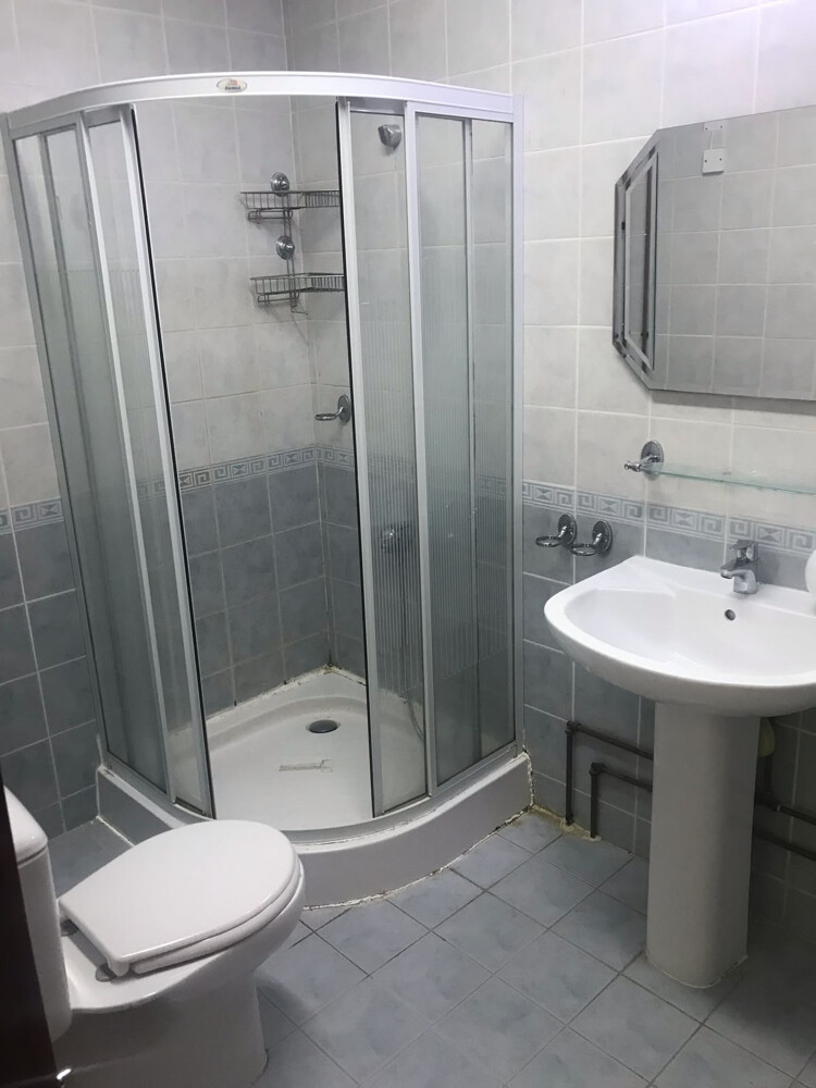falt for rent in madint kalifa - 7