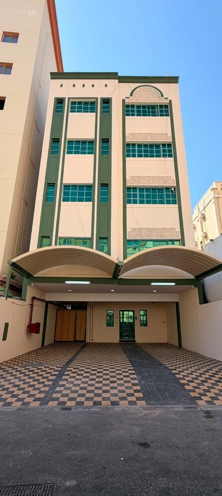 عمارة 8 استوديوهات بام غويلينا - 1