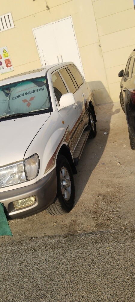 Land Cruiser - 4