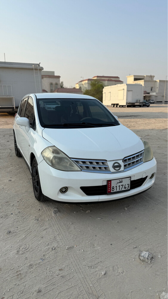 تيدا ١.٦ هاتشباك ٢٠١٠ - 7