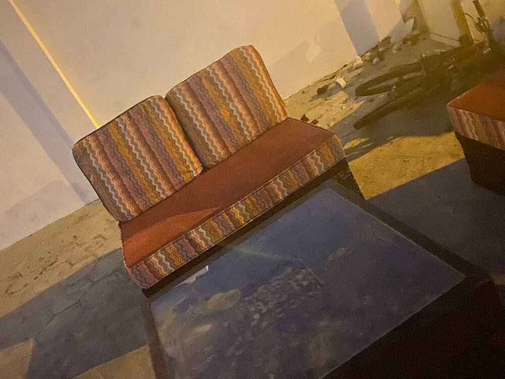 كنب ارائك. مع طاوله - 8
