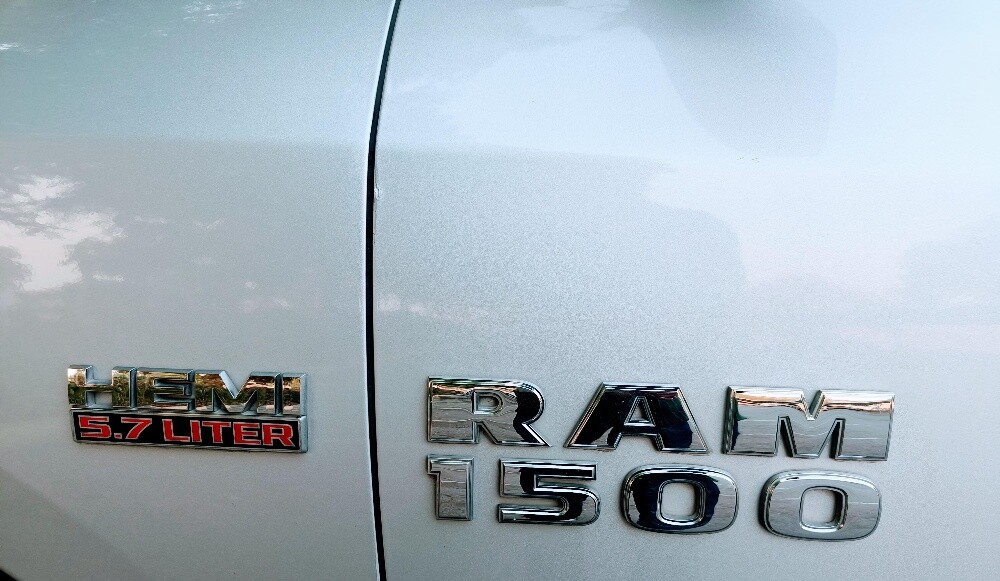 DODGE RAM 4X4 - 3