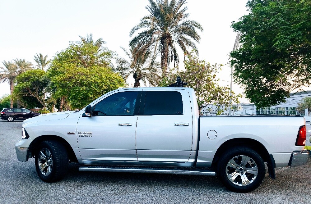 DODGE RAM 4X4 - 8