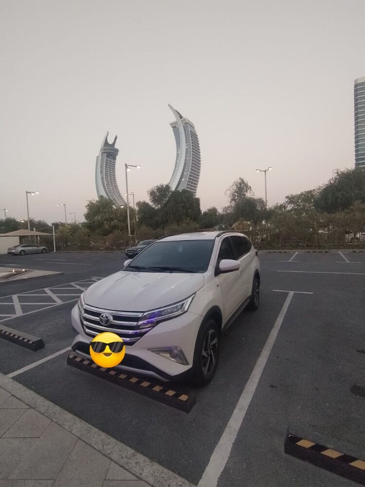 Toyota rush - 1