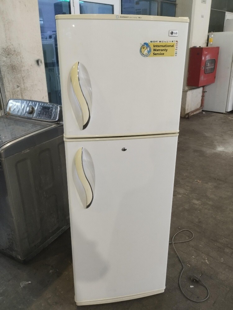 LG Fridge like new fridge Sale - 2