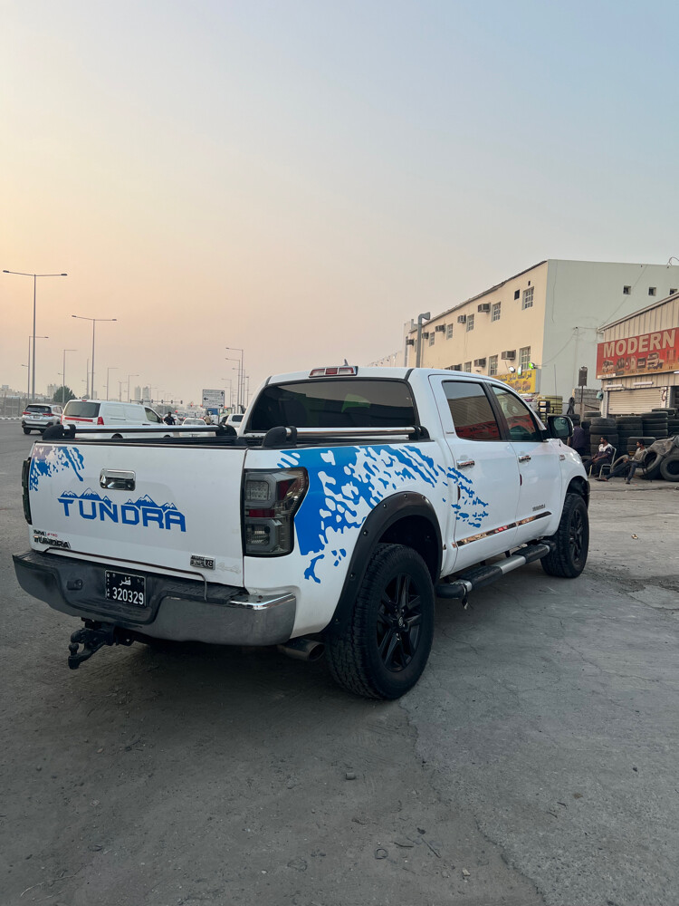toyota tundra - 6