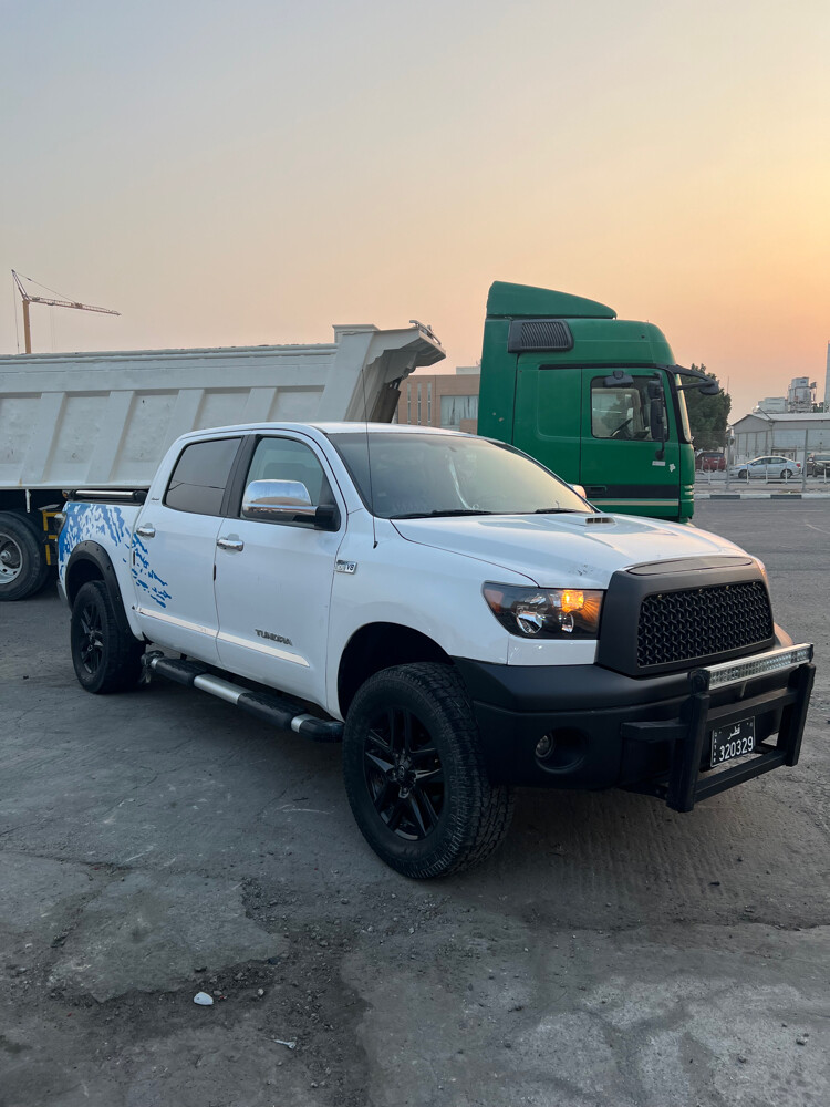 toyota tundra - 4