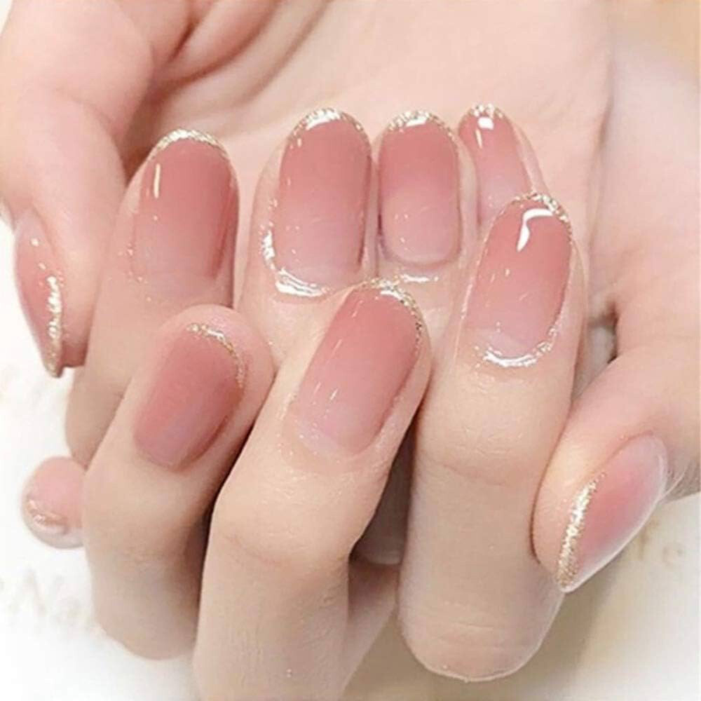 مطلوب موظفة خبرة فنية أظافر - 4