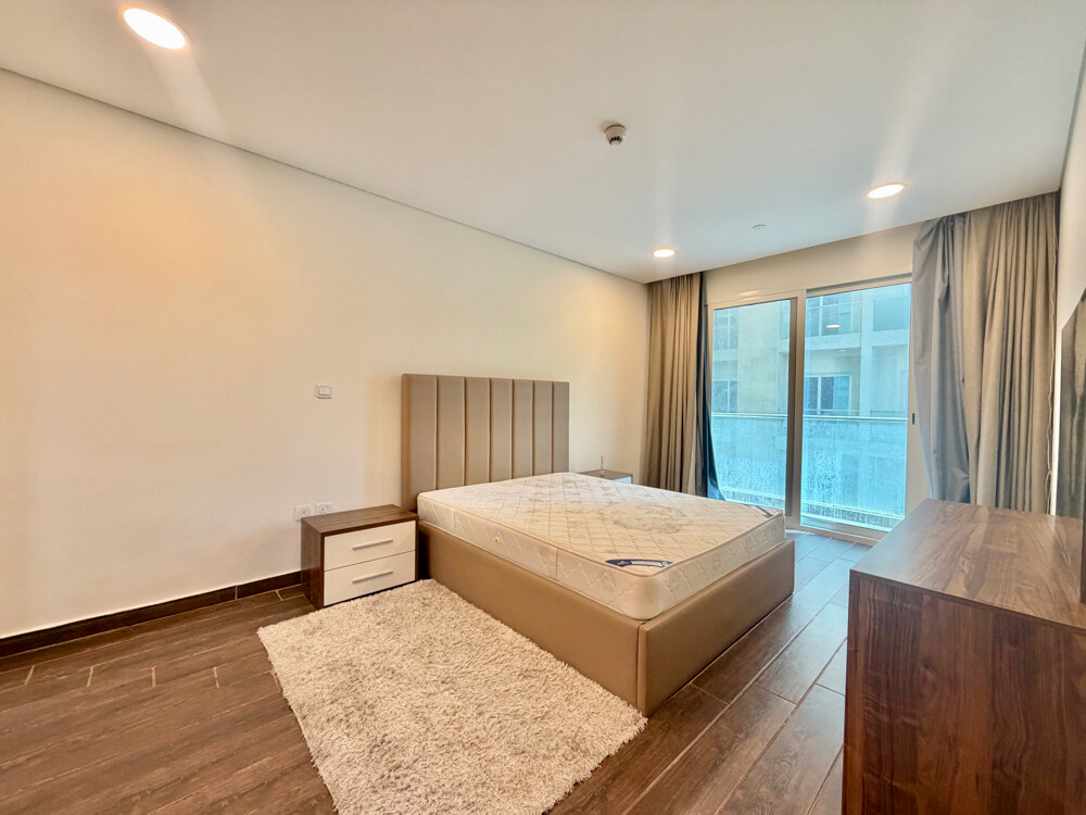 BIG OPPORTUNITY 2 BHK IN LUSAIL - 4