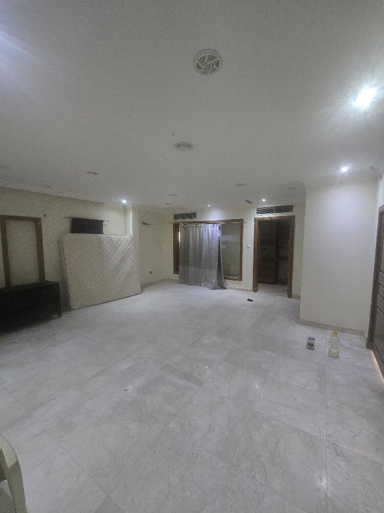 For rent residential villa employee - 14