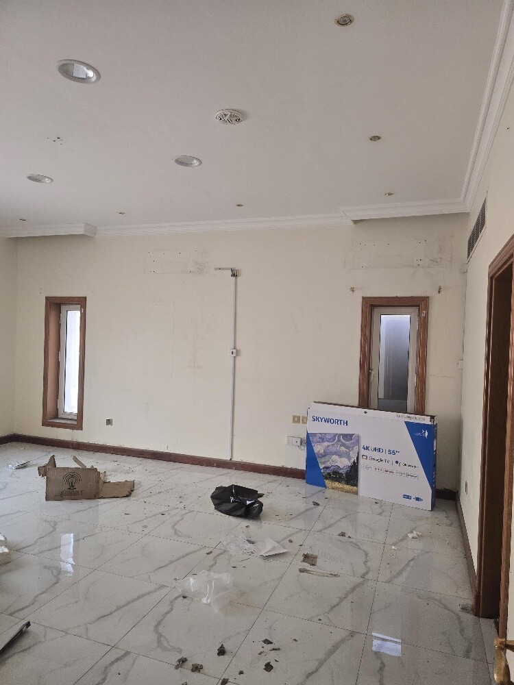 For rent residential villa employee - 17