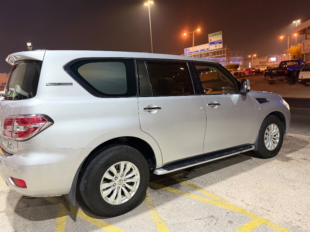 Nissan patrol 2017 LE - 2