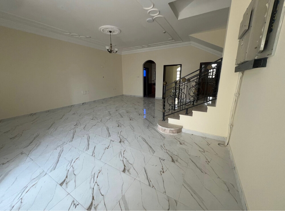 lovely 5bedroom compound villa  - 3