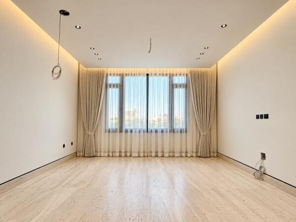 For Sale|Luxury Villa | Al Wukair - 4