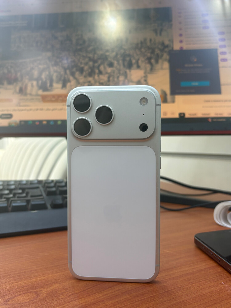 17 pro max 256 GB - 1