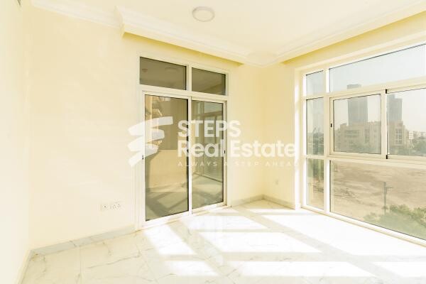 Apartment with Balcony in Lusail - 10