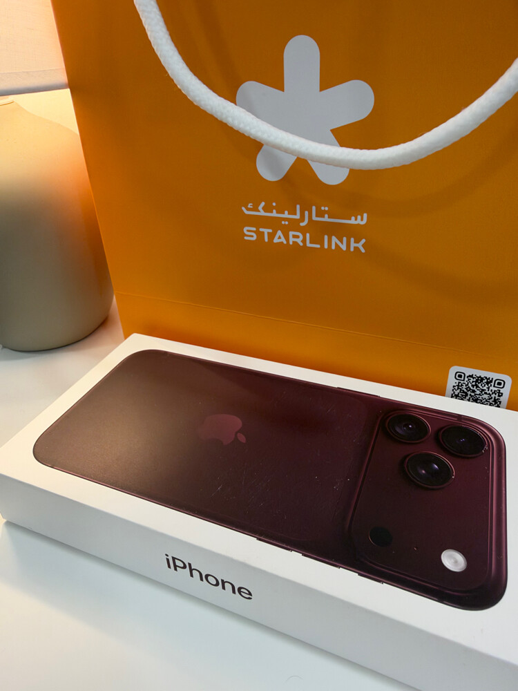 IPHONE 18 PRO MAX BURGUNDY  - 3