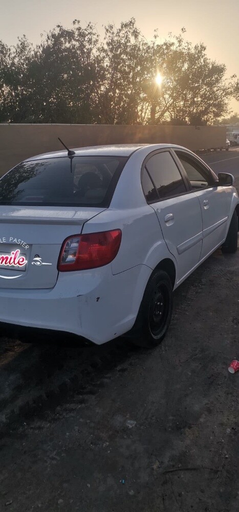Kia Rio - 5