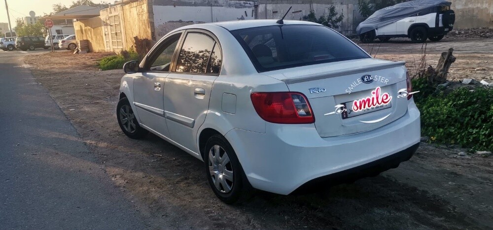 Kia Rio - 6