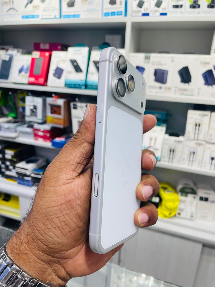 IPHONE 17 PRO MAX 512GB ARABIC  - 7