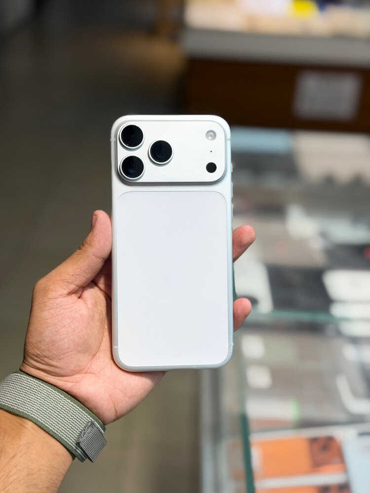 iPhone 17 Pro MaX 256 GB - 2