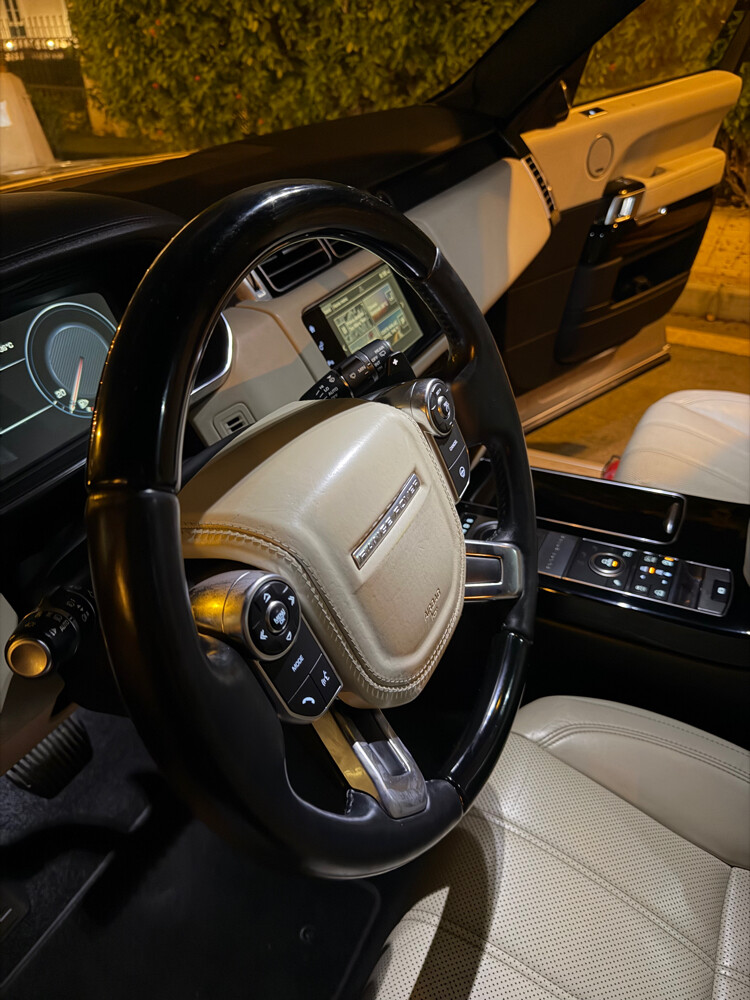 Land Rover Range Rover Vogue - 22