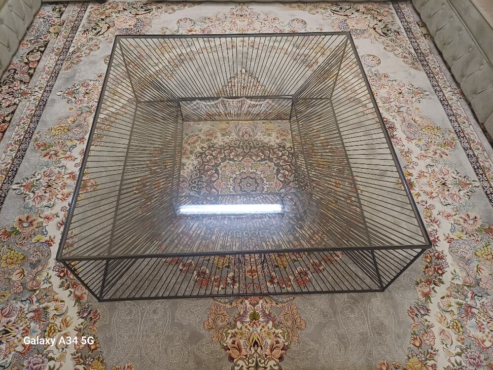 طاولة كبيرة للبيع - 1