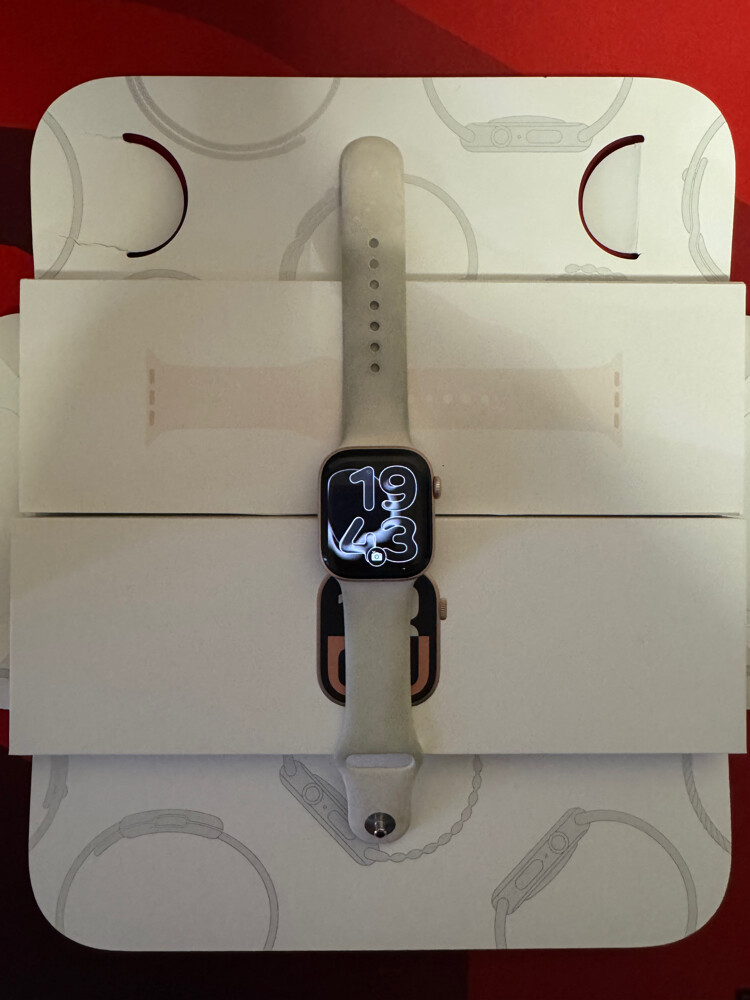 Apple watch 10 42mm - 1