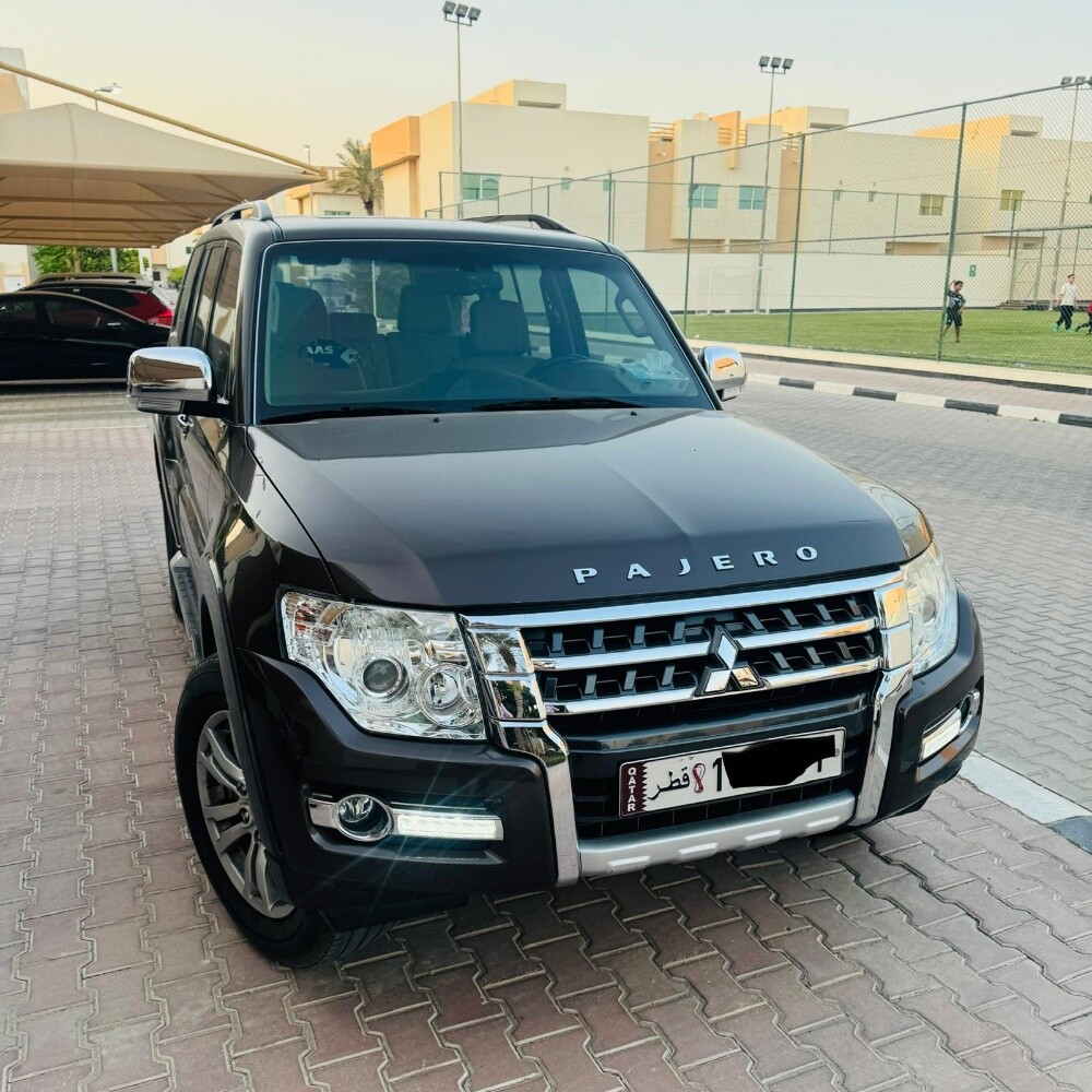 Mitsubishi pajero 2022 - 19