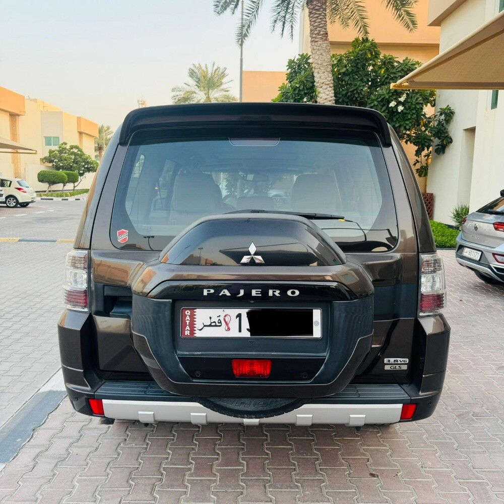 Mitsubishi pajero 2022 - 14