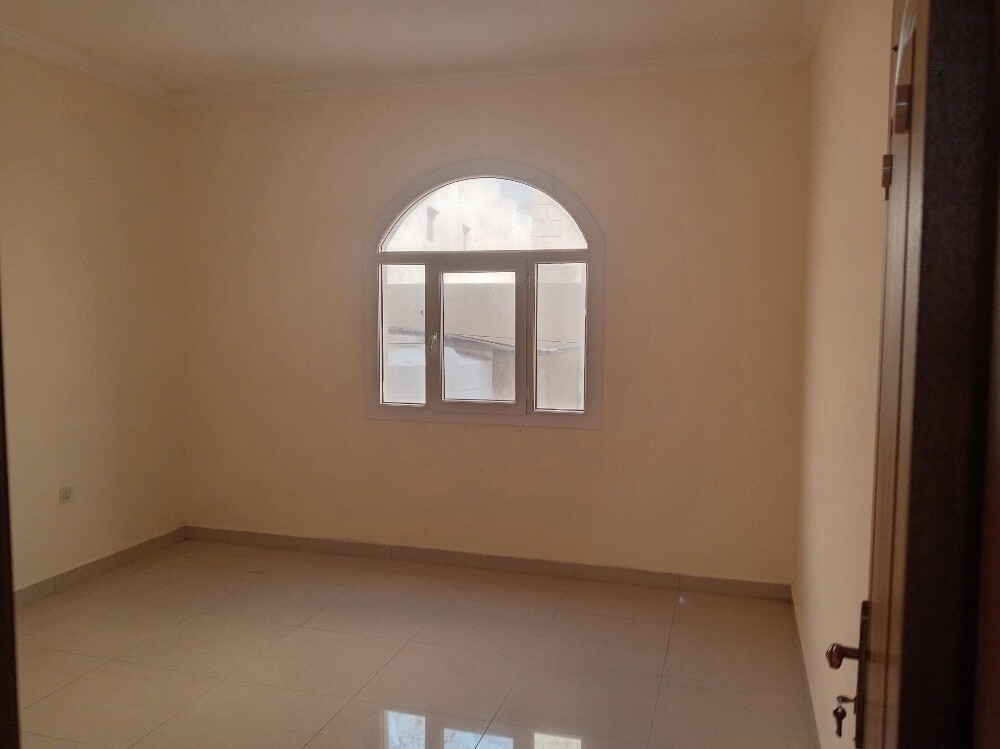 ازغوى فيلا دخل مجمع - 3
