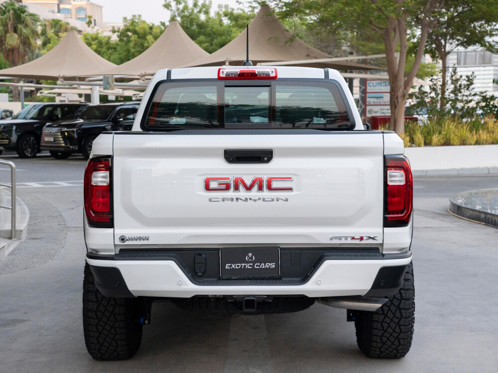 GMC Canyon AT4X 2026 - 24