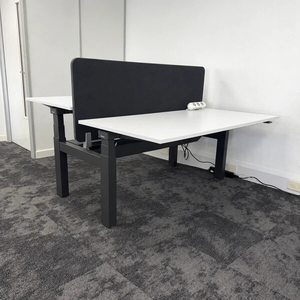 Work Station Desks QTY:2 - 2