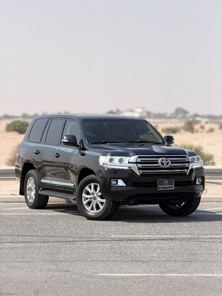 Toyota land cruiser gxr v6 - 2